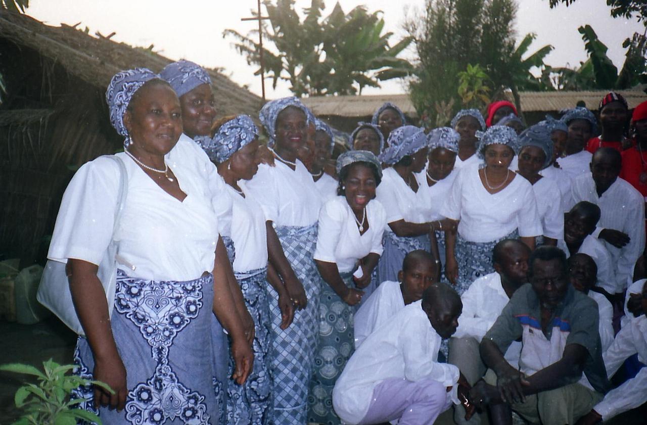 Die katholische Frauengruppe aus Kumba